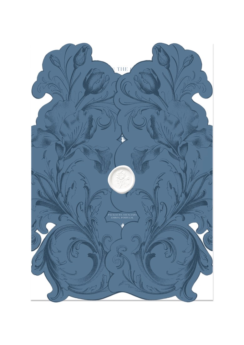 Sculpted invitation cover, closed with a wax stamp